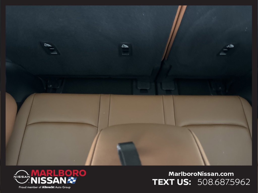 Certified 2025 Nissan Pathfinder Platinum w/ Cargo Package image 18