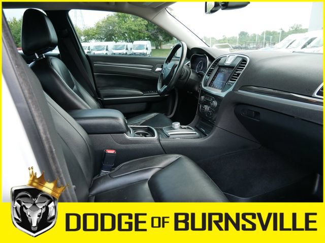 Used 2021 Chrysler 300 Touring L AWD/4WD image 16