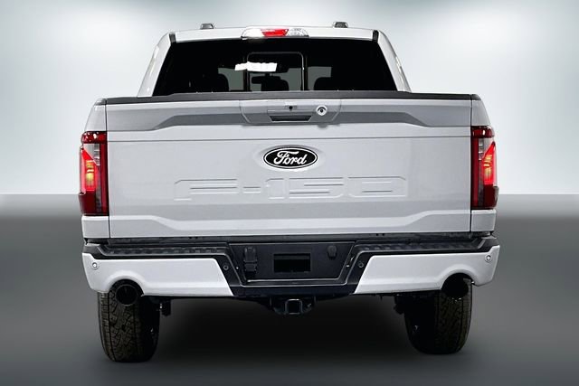 New 2026 Ford F150 XLT w/ Equipment Group 302A MID image 4