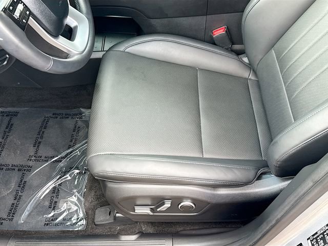 Certified 2025 Hyundai Santa Fe XRT w/ Tow & Go Package AWD/4WD image 19