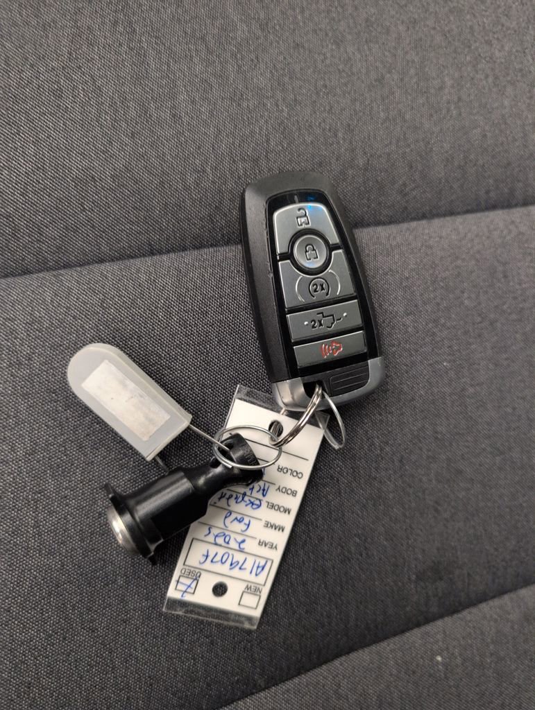 Used 2025 Ford Expedition Active image 49