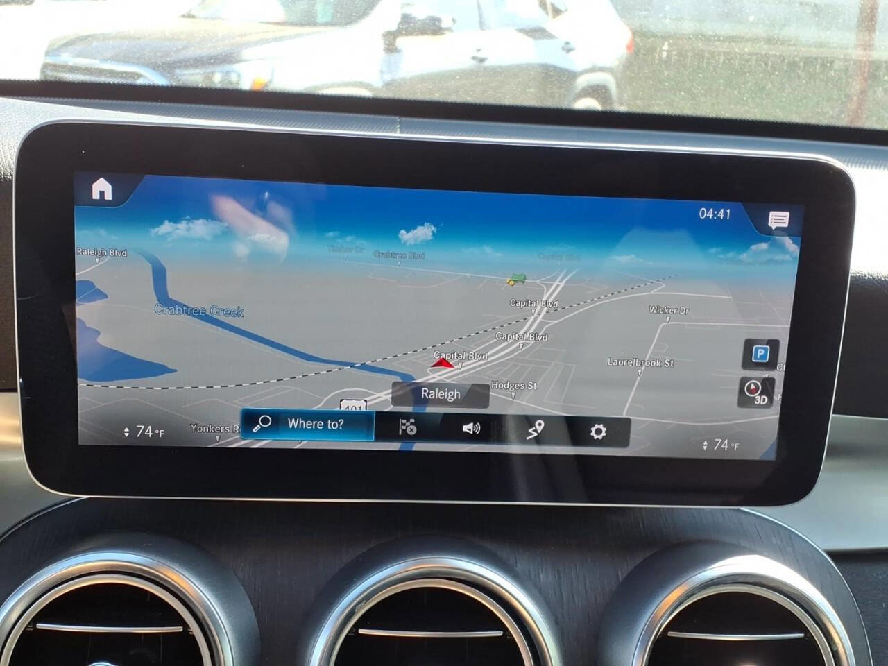 Used 2020 Mercedes-Benz GLC 300 image 19