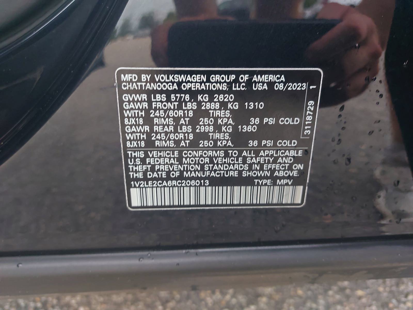 Used 2024 Volkswagen Atlas Cross Sport SE AWD/4WD image 34