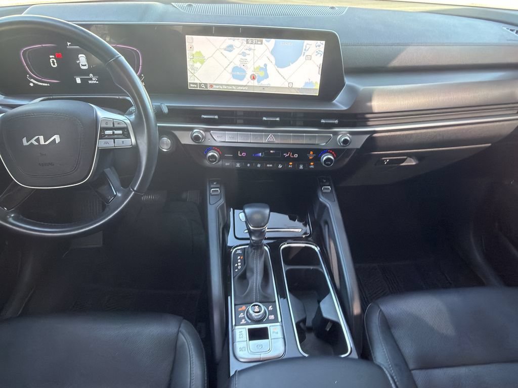 Certified 2023 Kia Telluride S w/ S Sunroof Package AWD/4WD image 16