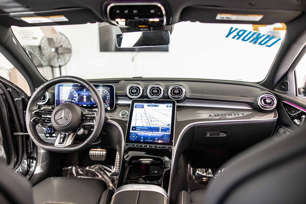 Used 2024 Mercedes-Benz C 63 AMG S image 34