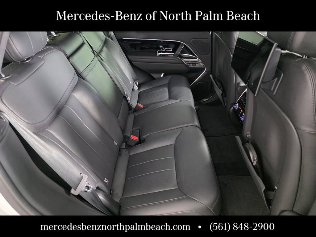 Used 2024 Land Rover Range Rover SE AWD/4WD image 25