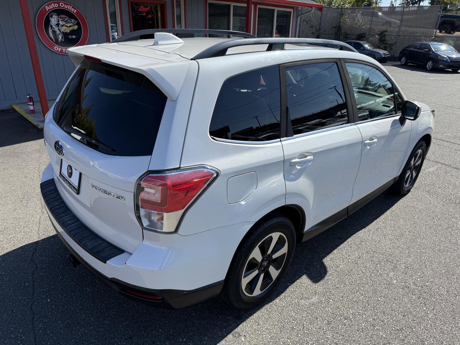 Used 2018 Subaru Forester 2.5i Limited w/ Popular Package #2 image 7
