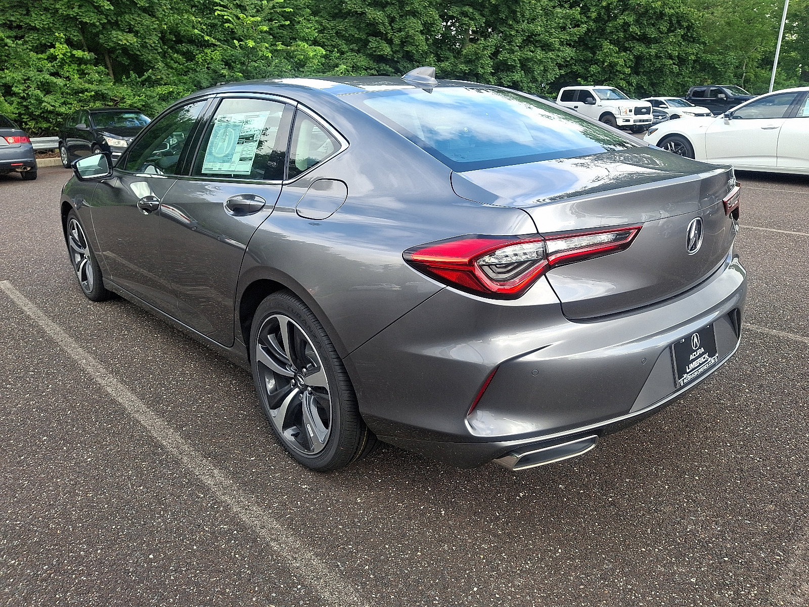 New 2025 Acura TLX w/ Technology Package FWD image 8