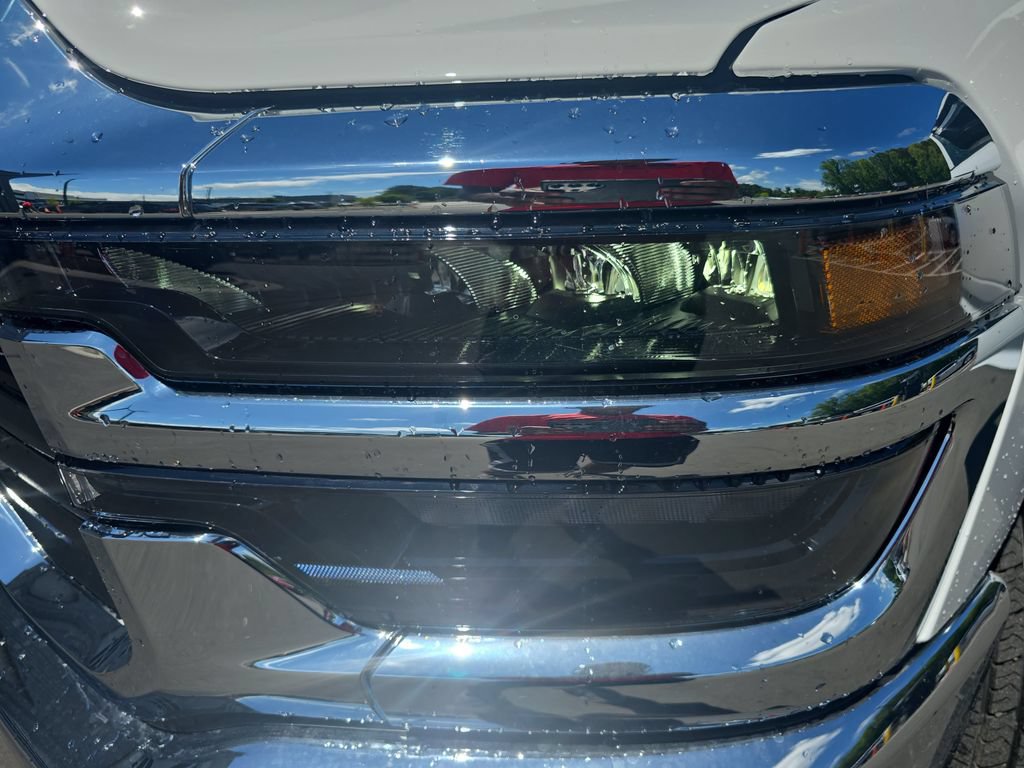 New 2026 RAM 3500 Tradesman AWD/4WD image 32