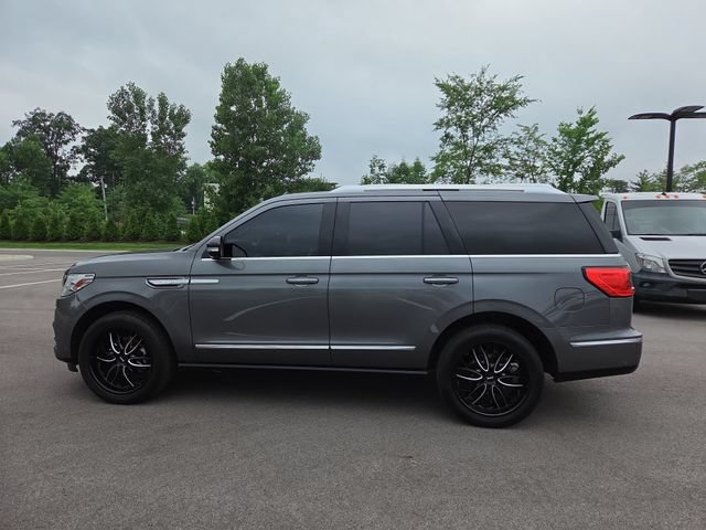 Used 2021 Lincoln Navigator Reserve w/ Luxury Package AWD/4WD image 6