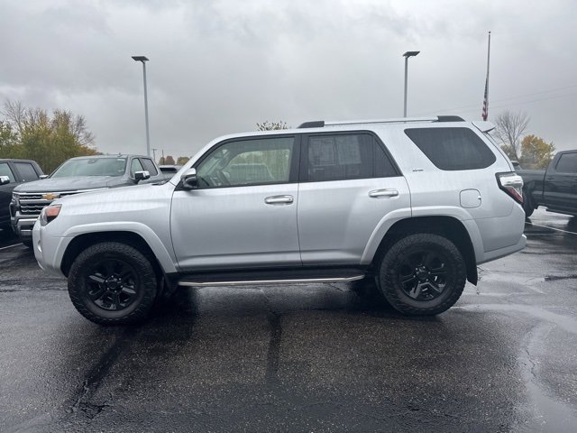 Used 2020 Toyota 4Runner SR5 Premium image 6