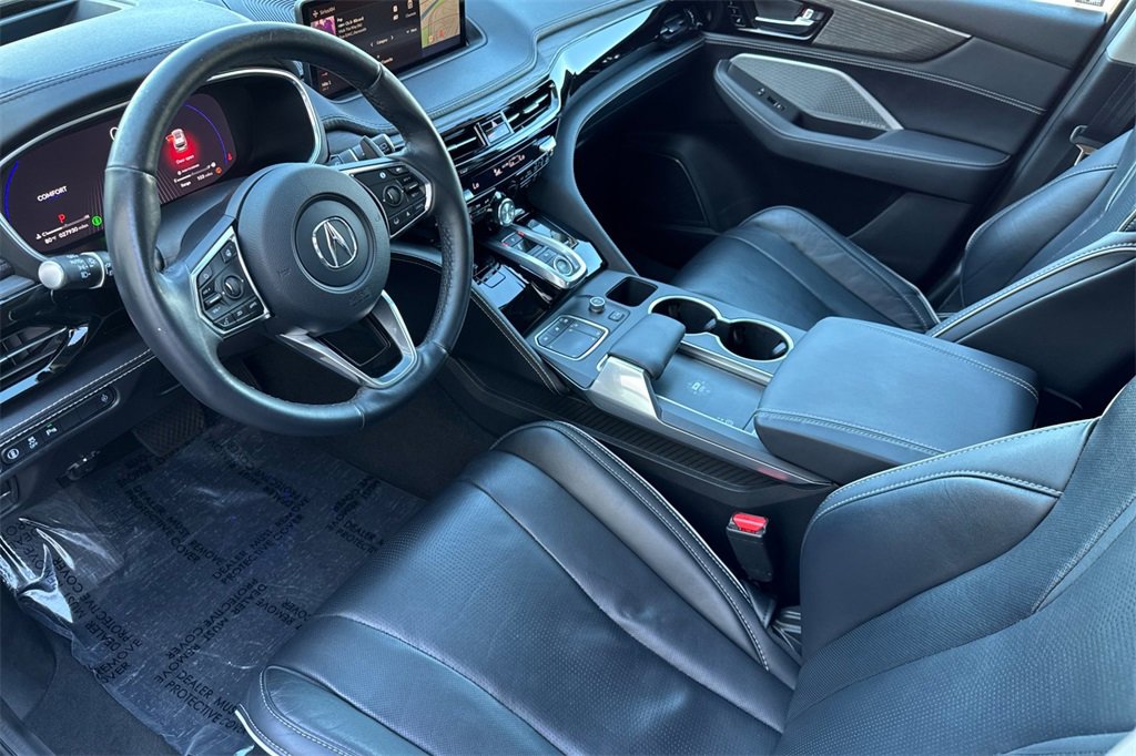 Certified 2023 Acura MDX SH-AWD w/ Advance Package image 14