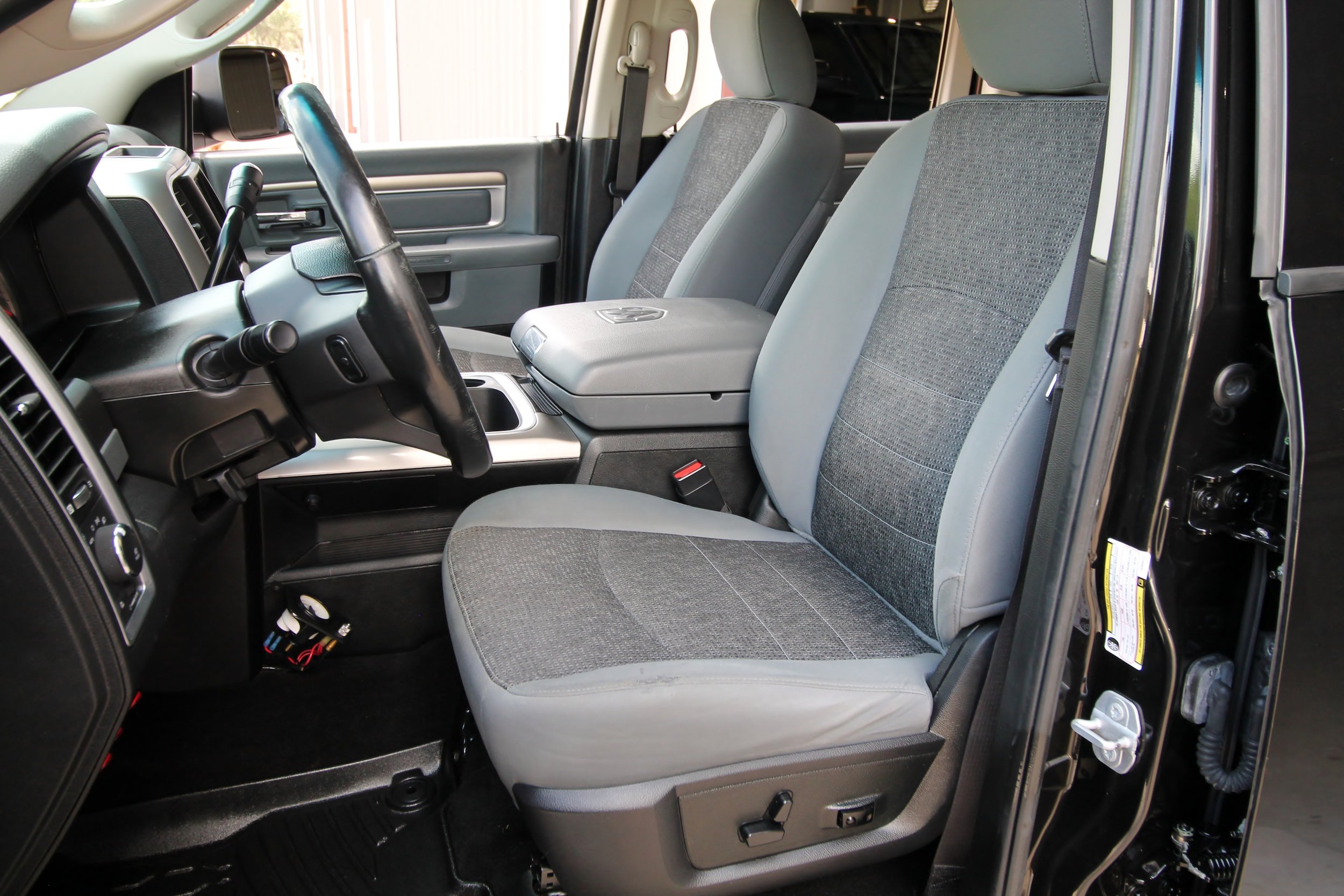 Used 2018 RAM 3500 Big Horn AWD/4WD image 23