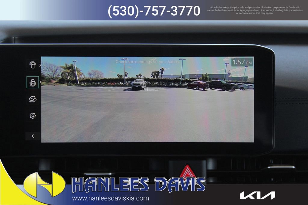 Used 2025 Kia Carnival SX FWD image 31
