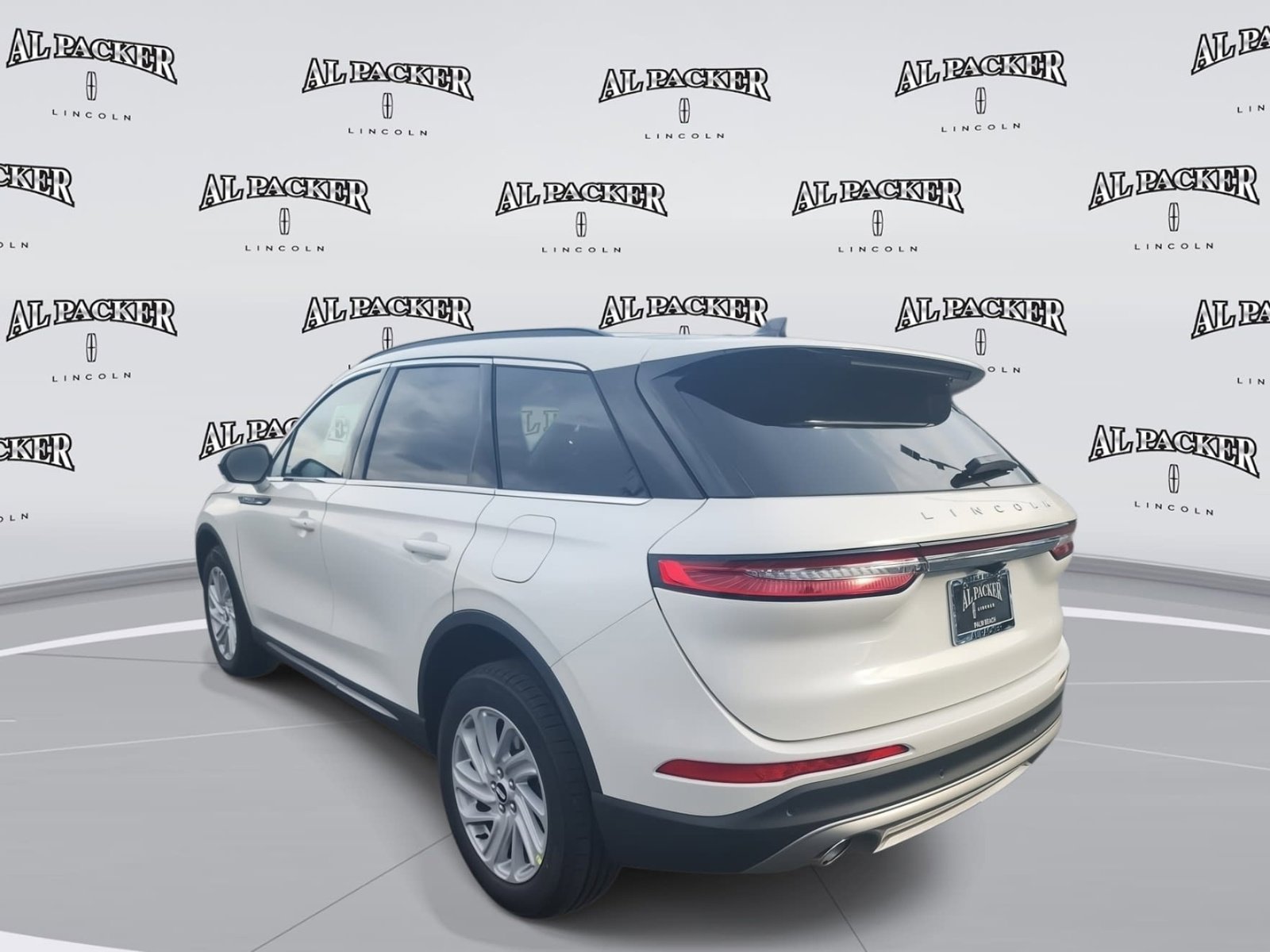 New 2026 Lincoln Corsair Premiere image 3