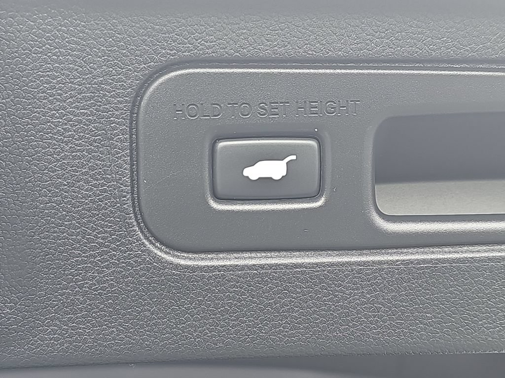 Used 2024 Honda Pilot EX-L image 17
