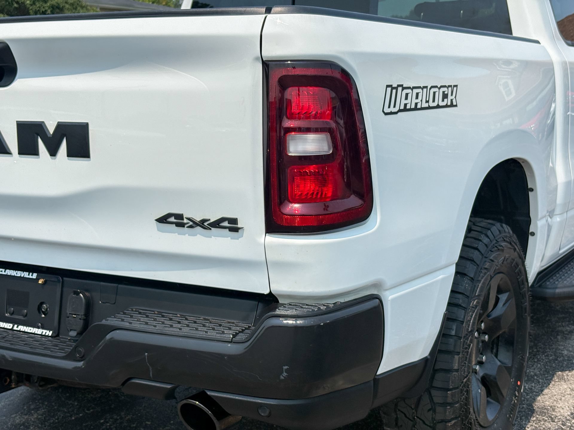 Used 2025 RAM 1500 Warlock AWD/4WD image 13