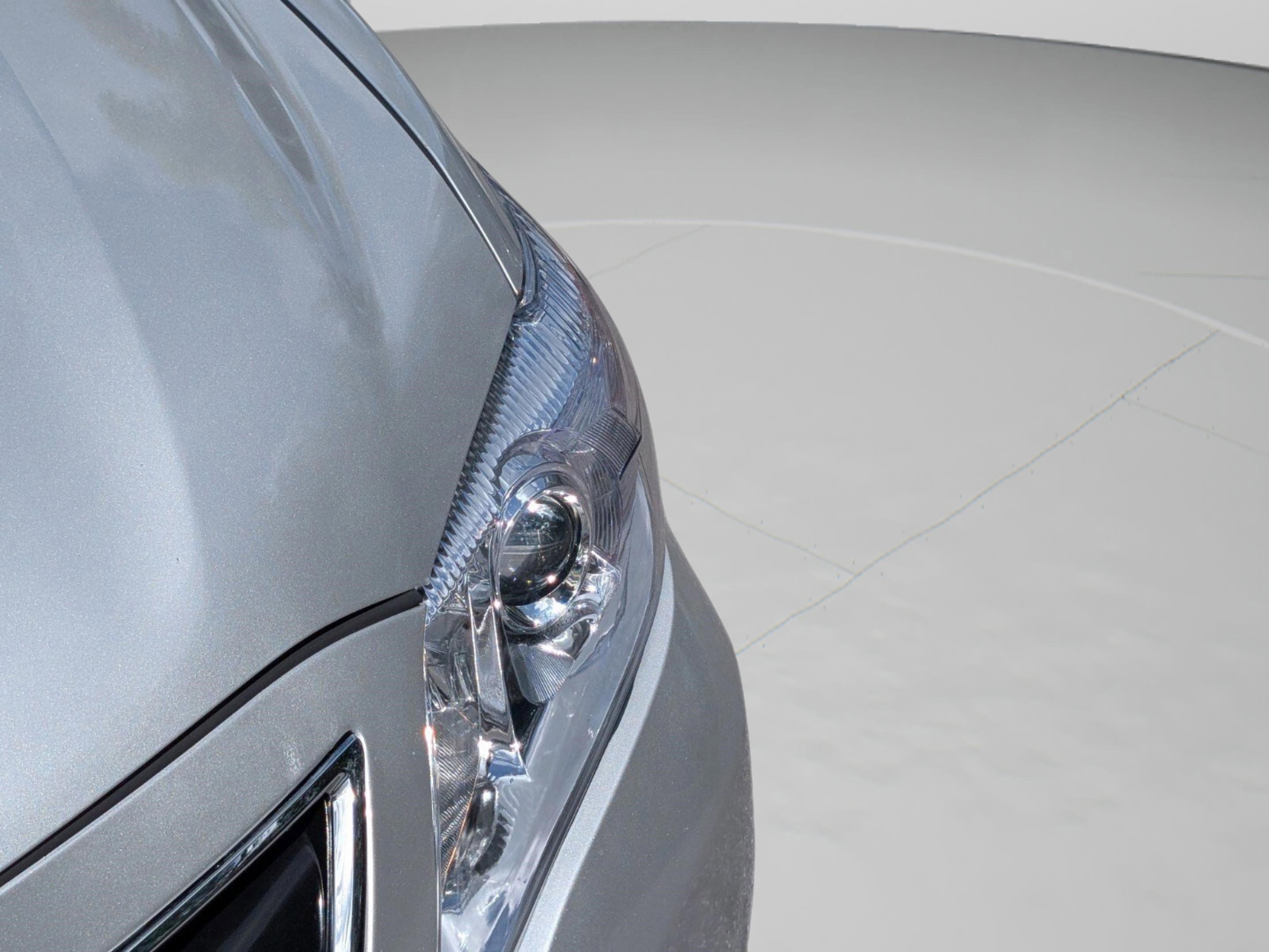 Used 2010 Toyota Camry LE FWD image 23