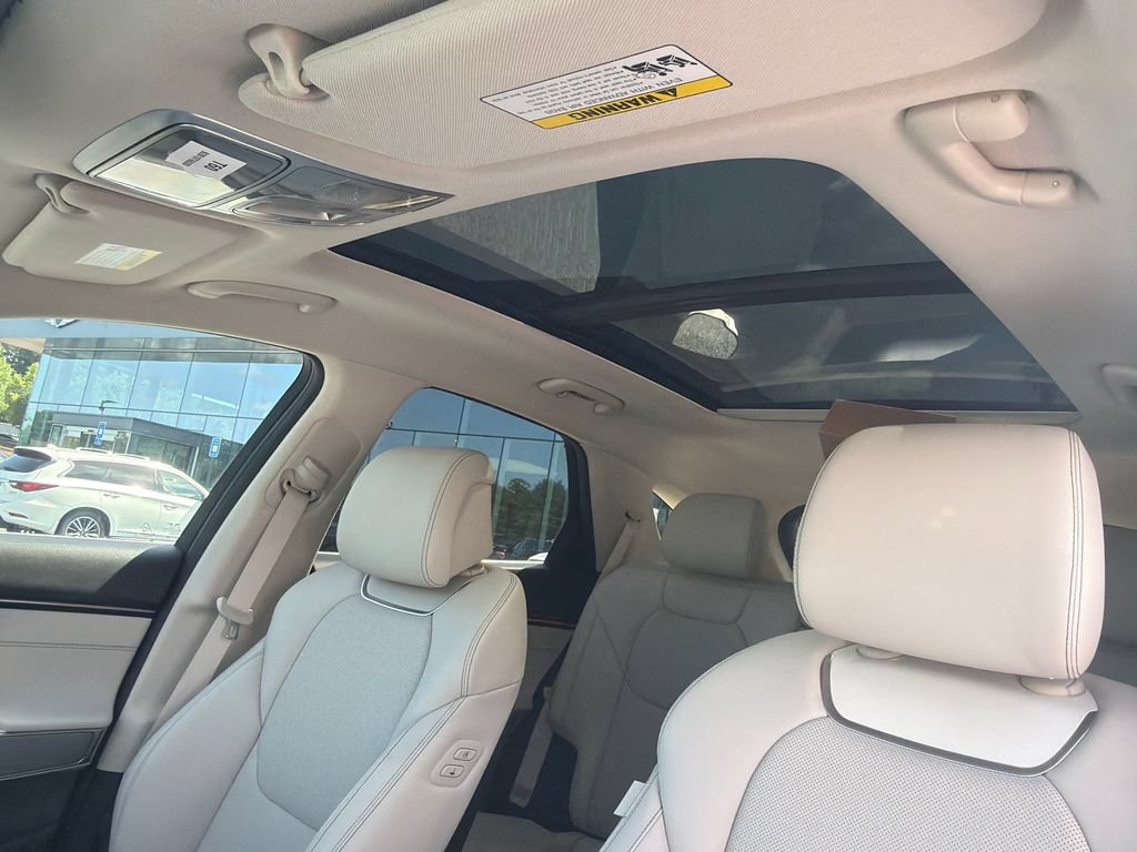 New 2027 Genesis GV70 2.5T Select AWD/4WD image 36