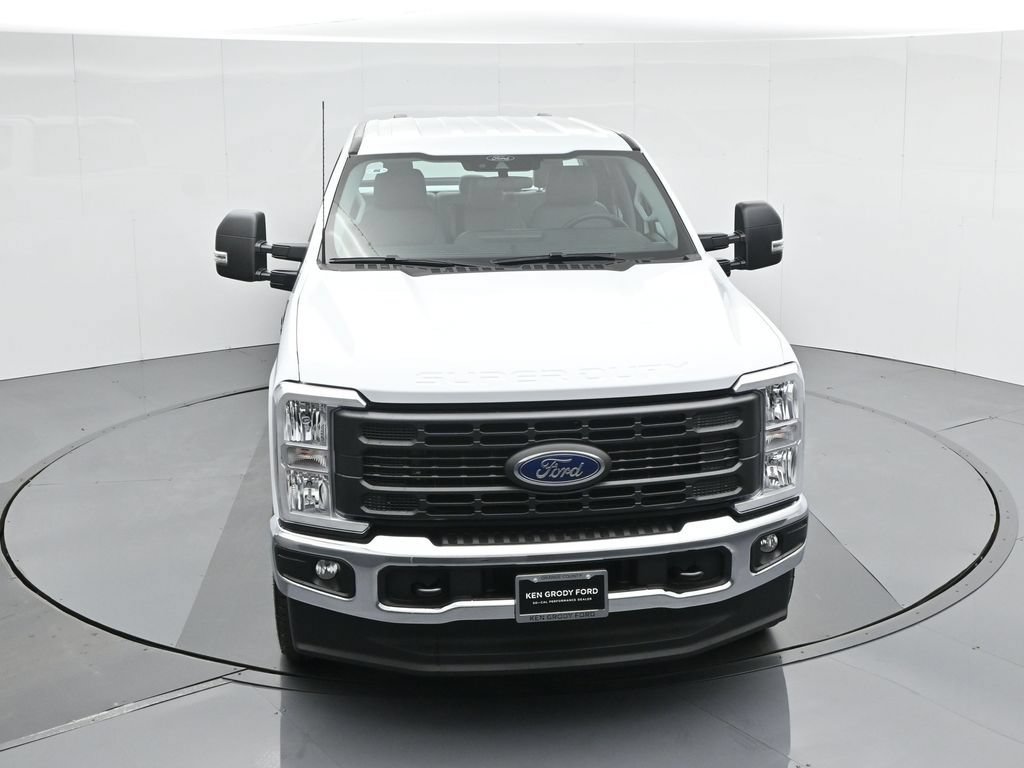New 2026 Ford F350 XL w/ FX4 Off-Road Package AWD/4WD image 26