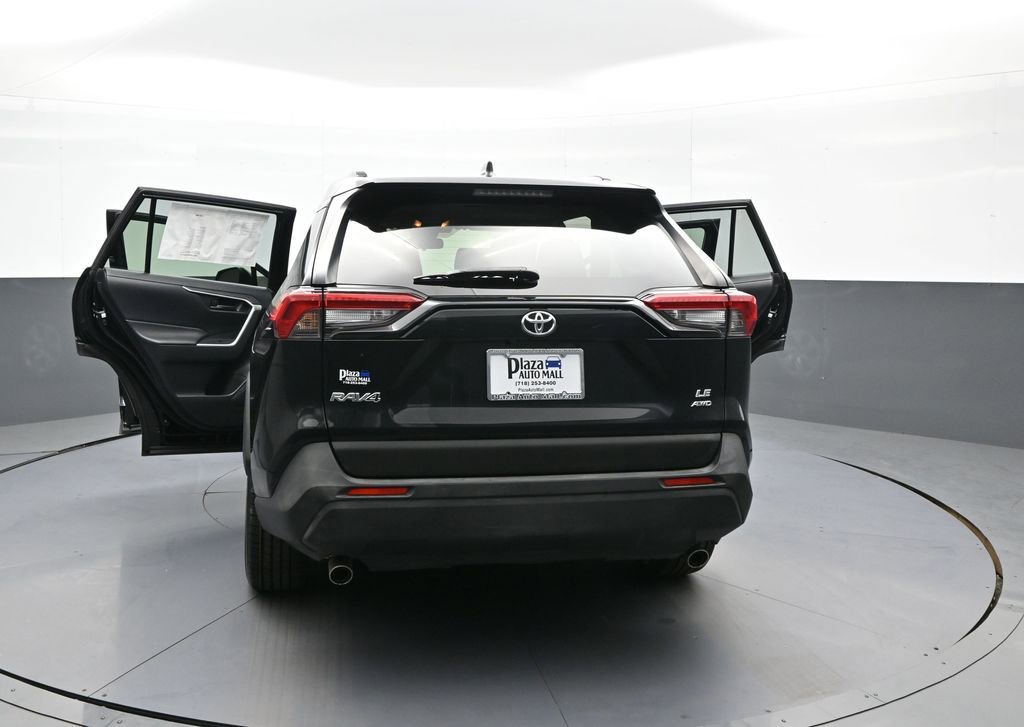 Used 2019 Toyota RAV4 LE w/ All Weather Liner Package AWD/4WD image 46