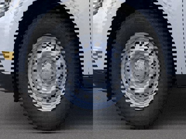 New 2025 Ford Maverick XL w/ Equipment Group 102A image 20