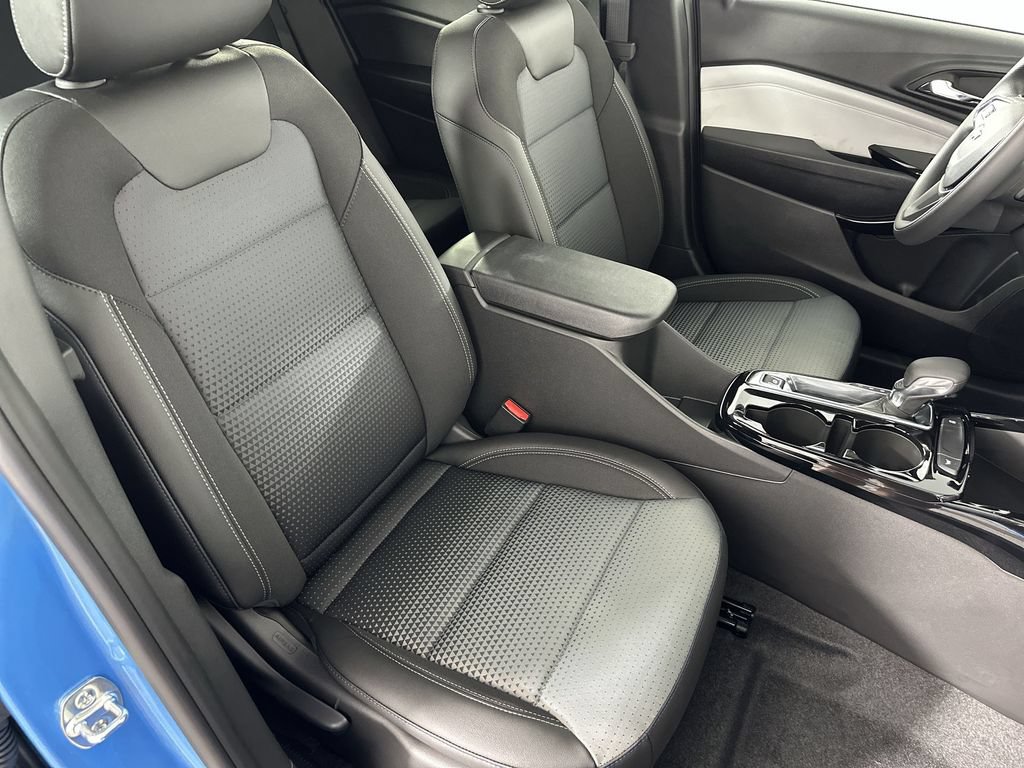 New 2026 Chevrolet Trax LT FWD image 29