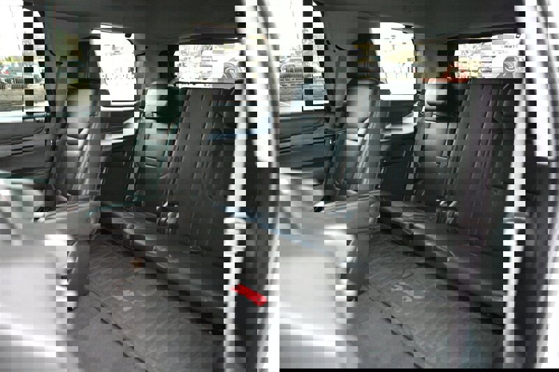 Used 2020 GMC Yukon SLT image 17