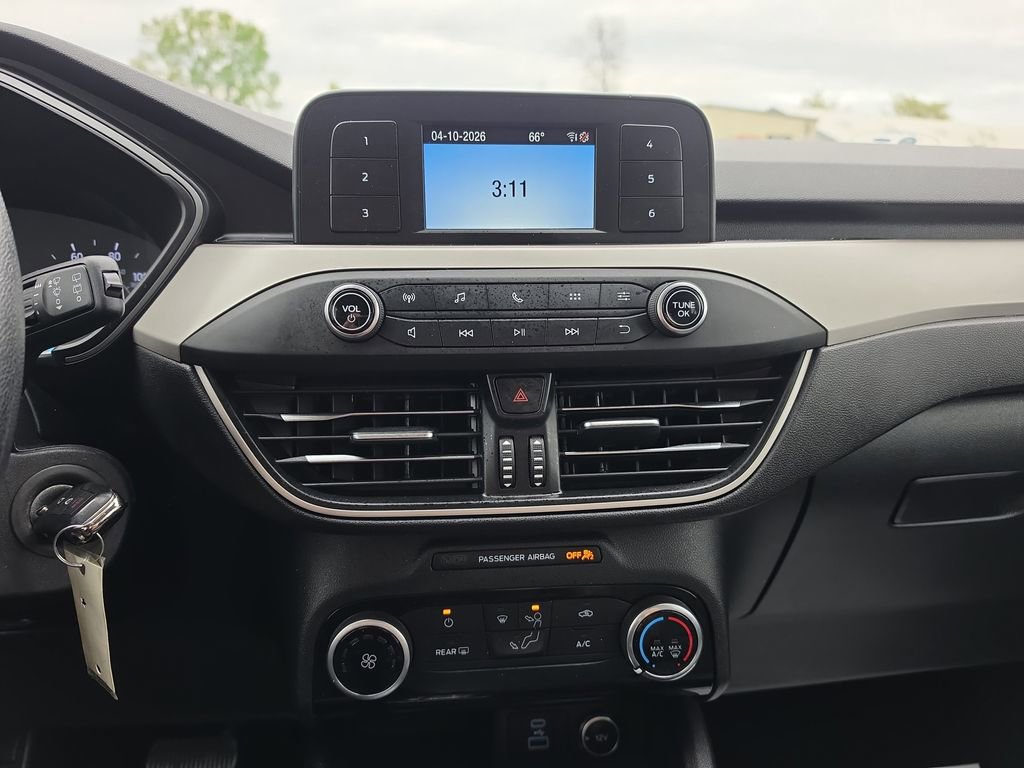 Used 2021 Ford Escape S image 21