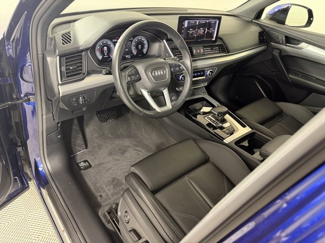 Certified 2025 Audi Q5 2.0T Premium image 10