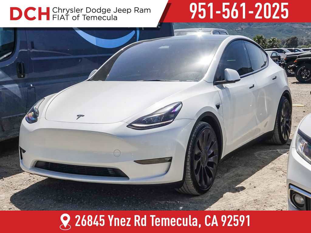 Used 2024 Tesla Model Y Performance AWD/4WD image 1