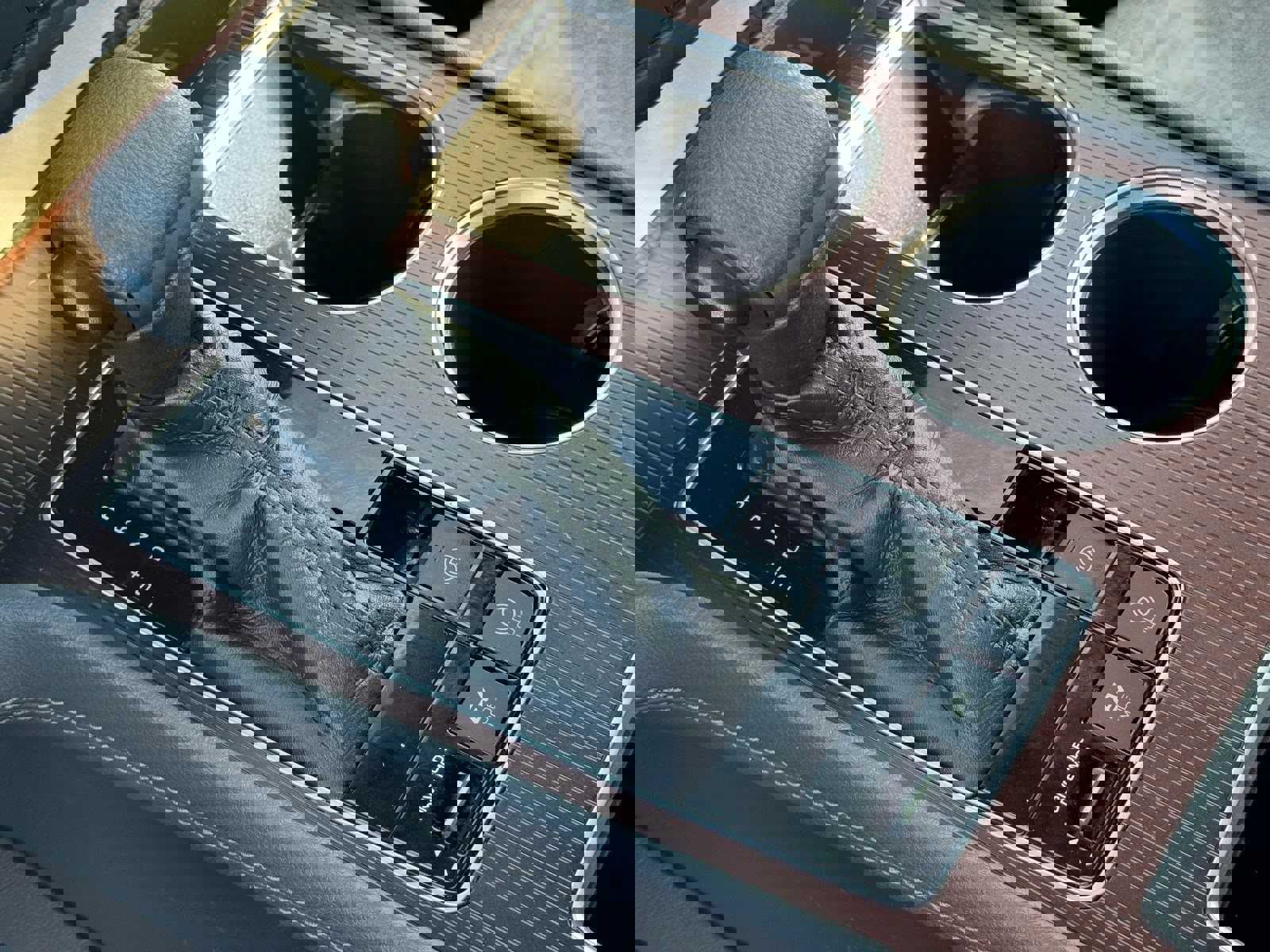 Used 2021 Toyota Sienna LE image 14