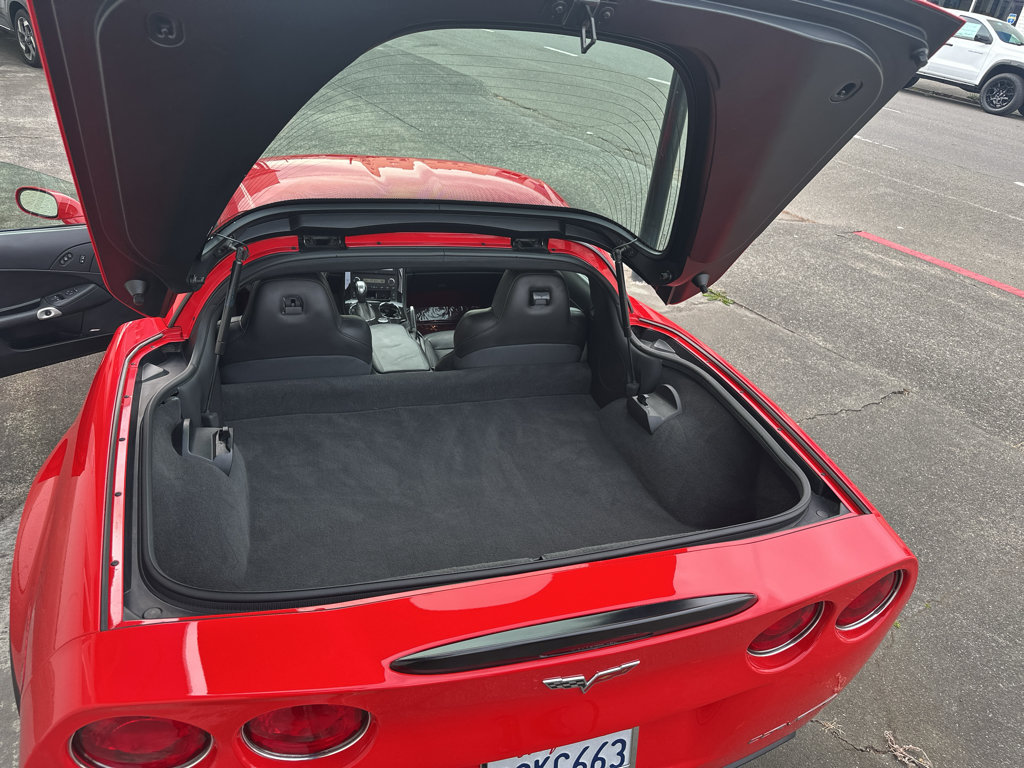 Used 2012 Chevrolet Corvette Grand Sport w/ 3LT Preferred Equipment Group RWD image 13