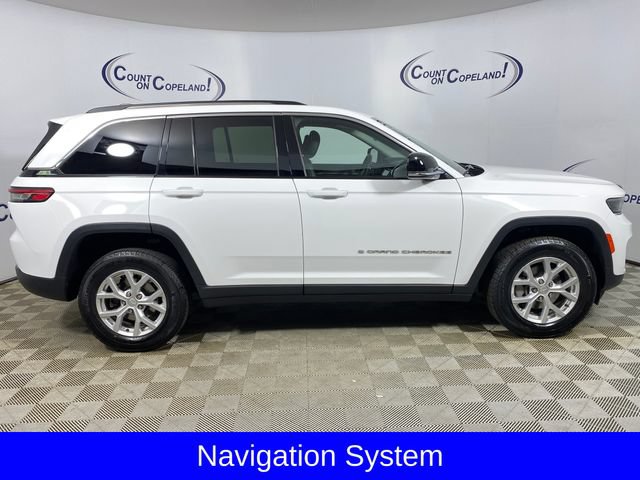 Used 2023 Jeep Grand Cherokee Limited AWD/4WD image 8