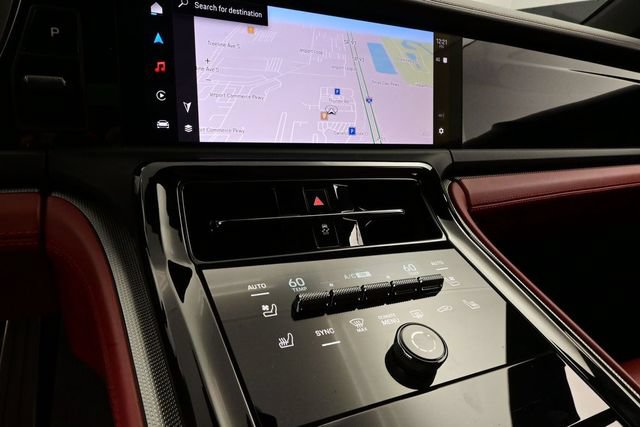 Certified 2024 Porsche Panamera 4 AWD/4WD image 11
