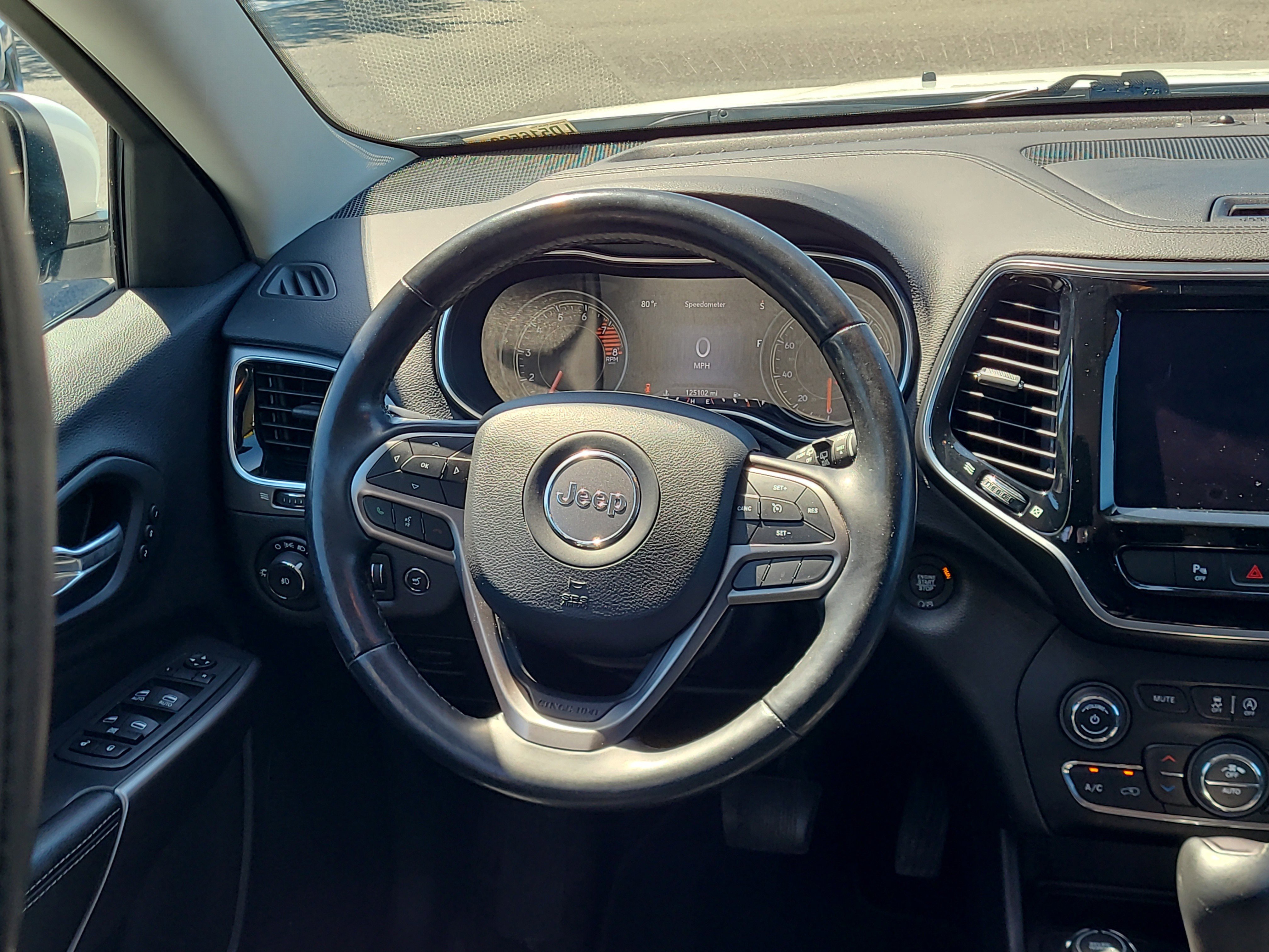 Used 2020 Jeep Cherokee Limited AWD/4WD image 15