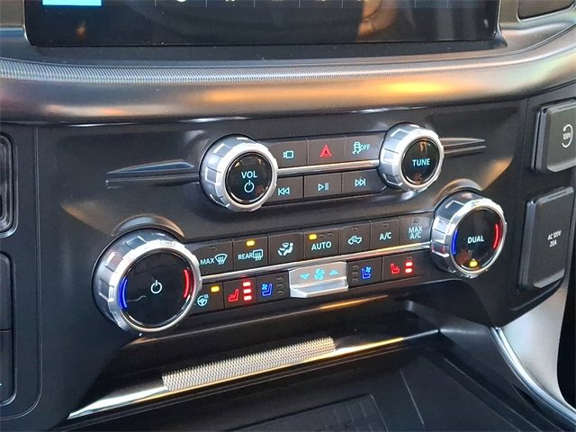 Used 2025 Ford F150 Platinum w/ Equipment Group 702A High image 19