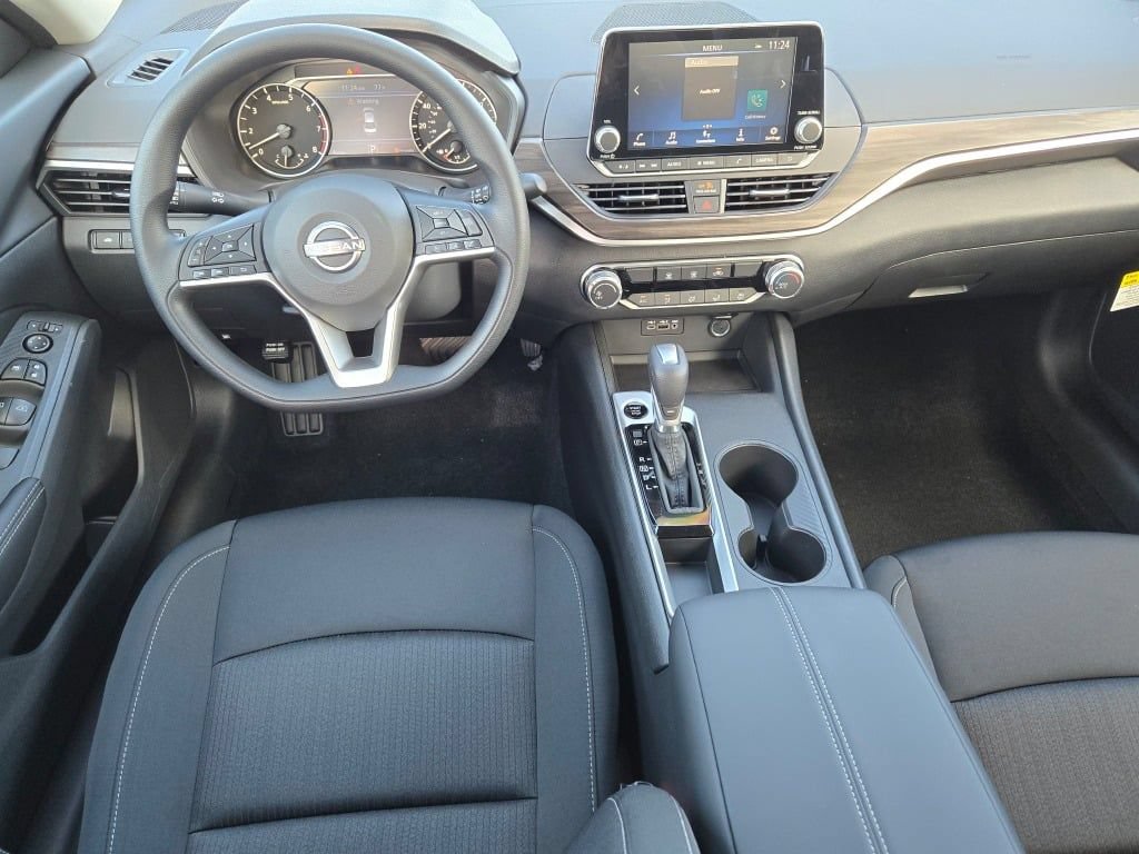 New 2026 Nissan Altima 2.5 SV FWD image 14