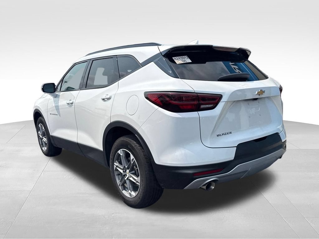 Used 2023 Chevrolet Blazer LT w/ LPO, Floor Liner Package FWD image 6