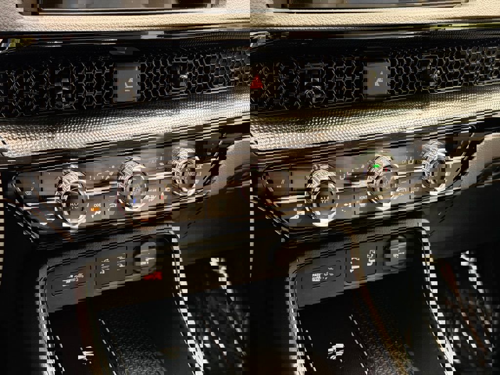 Used 2026 Honda CR-V EX-L image 32