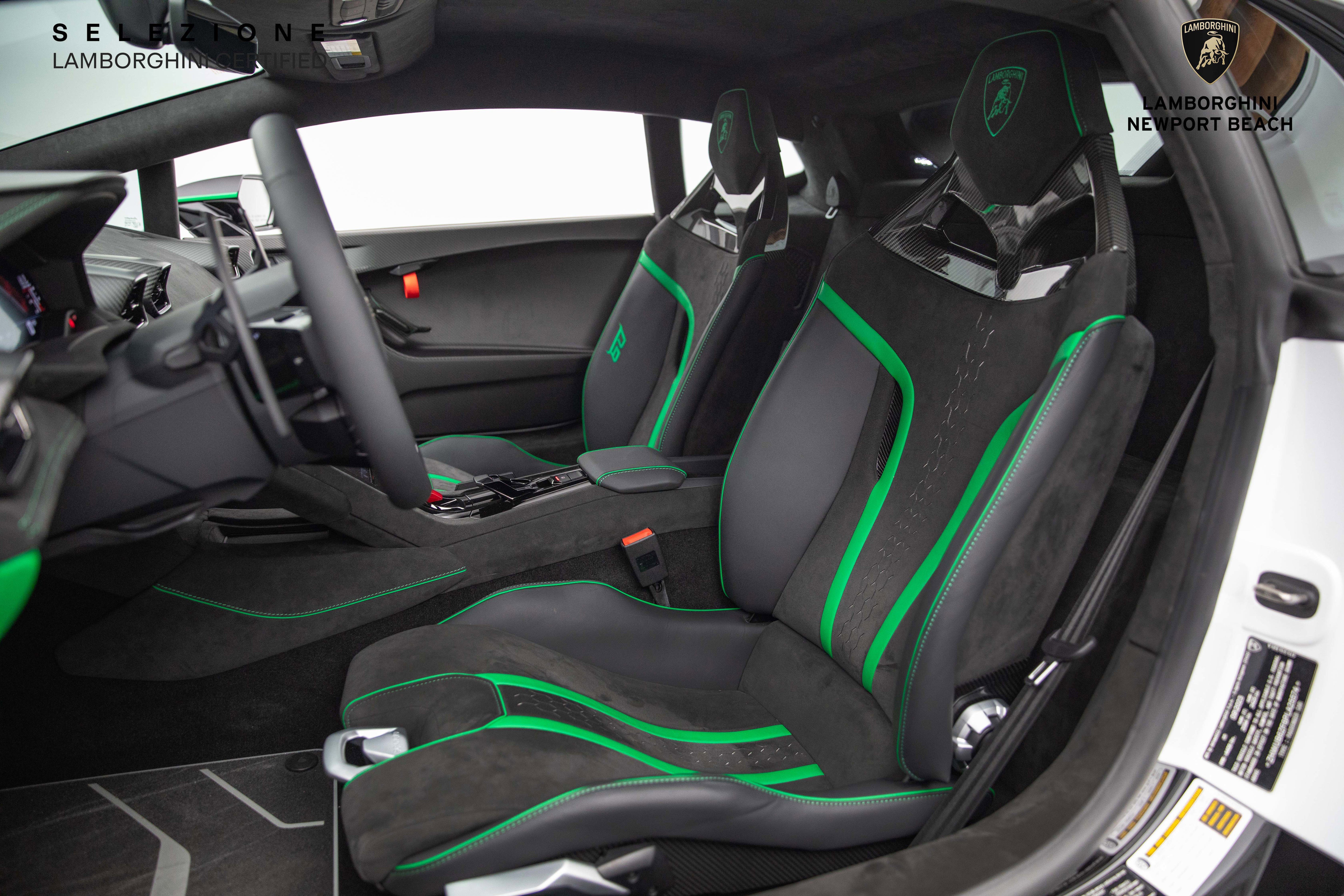 Used 2023 Lamborghini Huracan Tecnica image 21