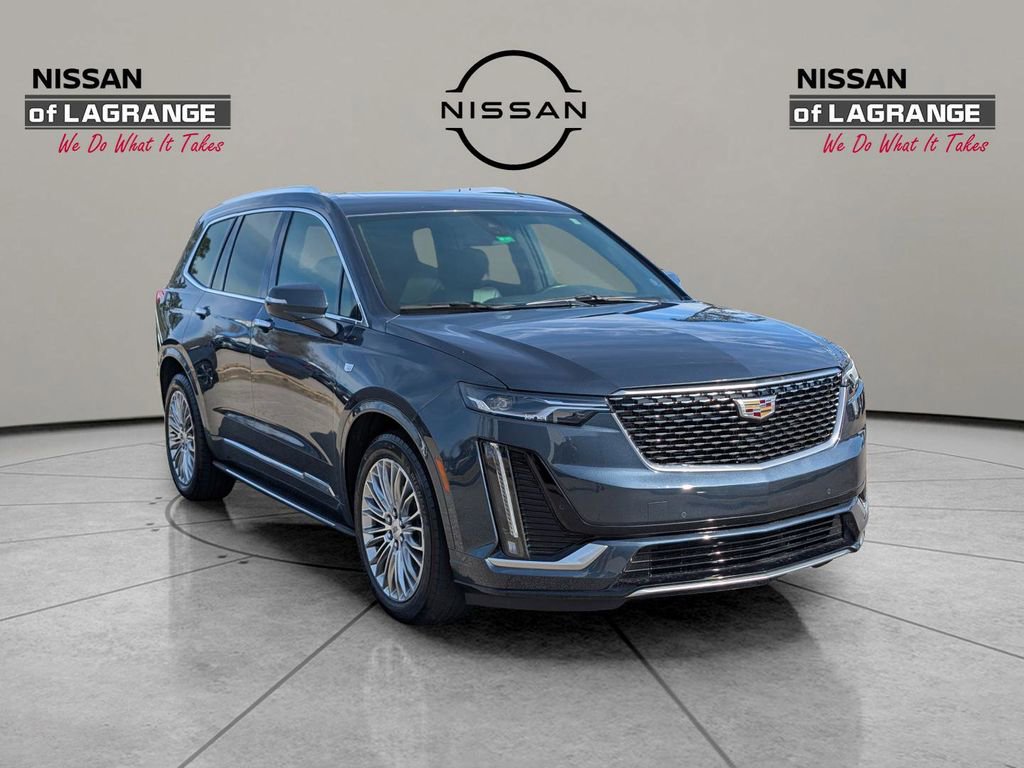 Used 2020 Cadillac XT6 Premium Luxury FWD image 3