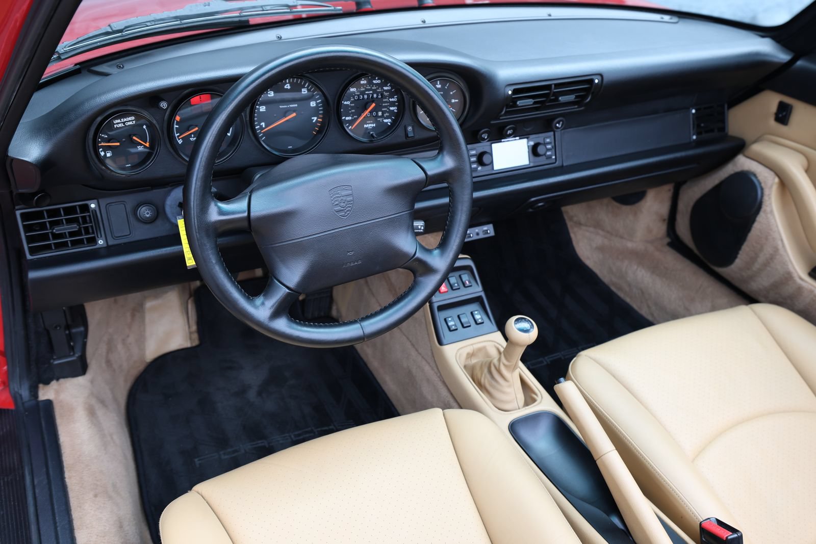 Used 1995 Porsche 911 Carrera RWD image 27