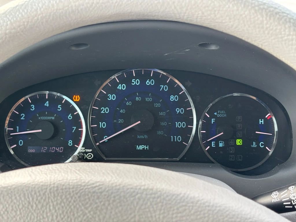 Used 2010 Toyota Sienna LE FWD image 20