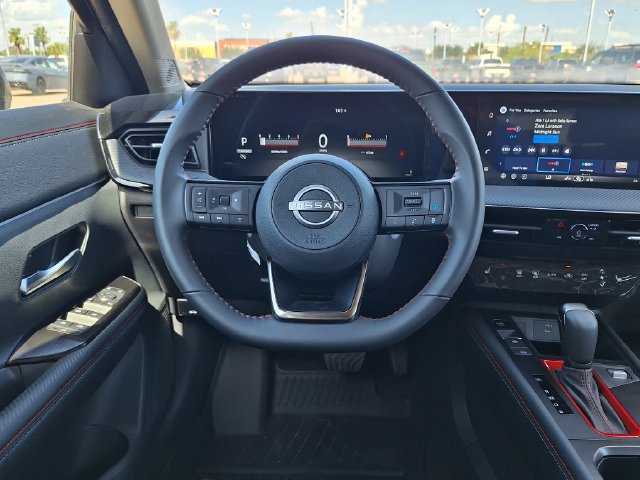 New 2026 Nissan Kicks SR w/ Cold Weather Package FWD image 13