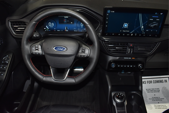 Used 2023 Ford Escape ST-Line Elite w/ Premium Technology Package AWD/4WD image 37