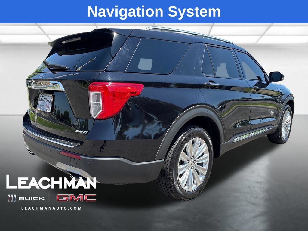 Used 2022 Ford Explorer King Ranch w/ Premium Technology Package AWD/4WD image 3