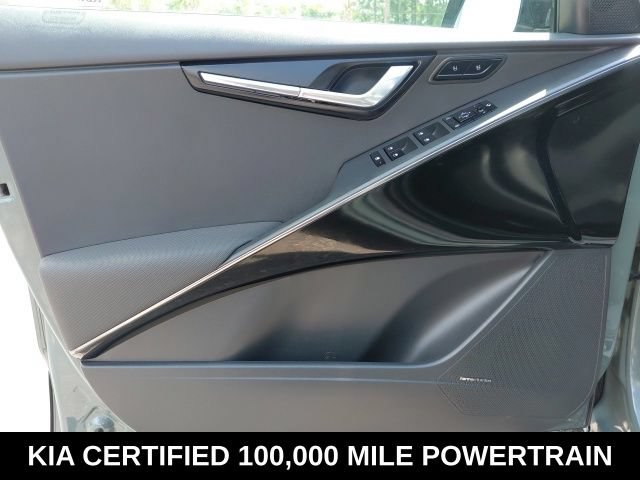 Certified 2023 Kia Niro SX Touring FWD image 21