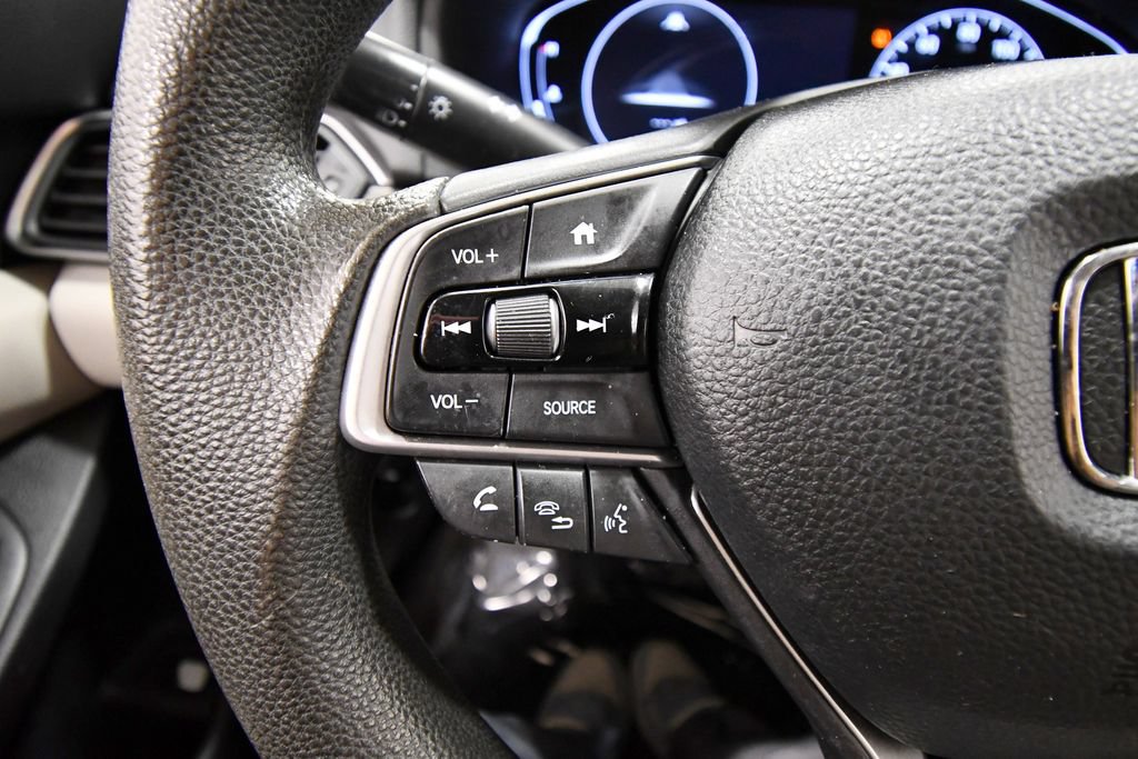 Certified 2018 Honda Accord LX image 16