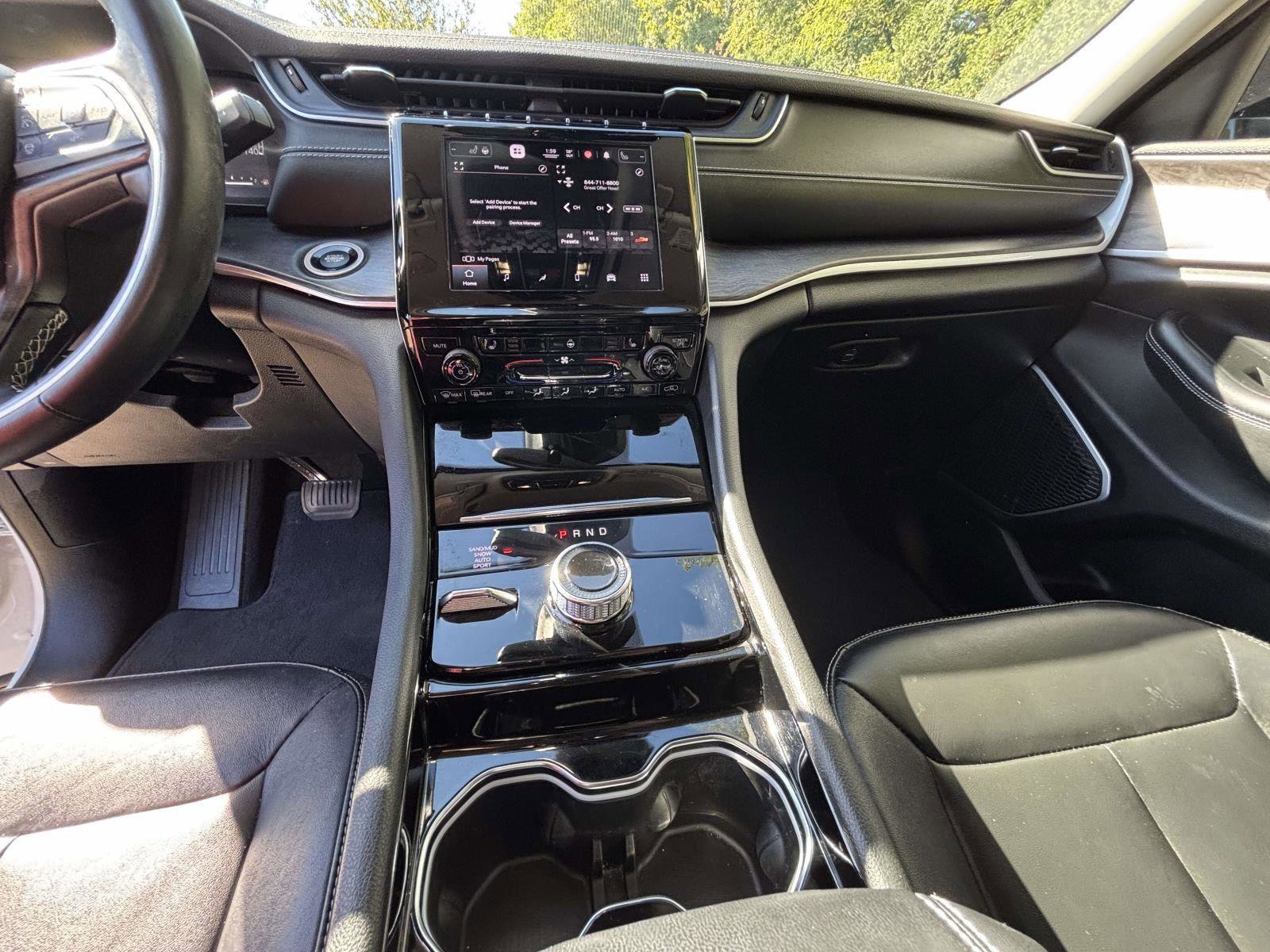 Used 2021 Jeep Grand Cherokee L Limited image 19